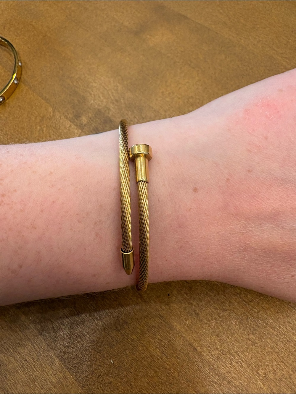 18k Gold-plated Screw Head Cable Cuff Bracelet